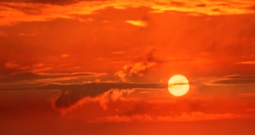 sunrise-3533173_1920.jpg