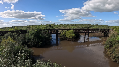 pescando-palometas-y-cocinando-boga-a-la-estaca-en-el-rio-correntoso-37.png