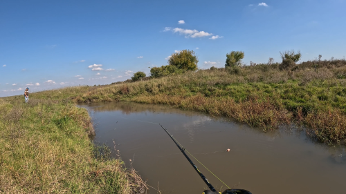 Dia-de-pesca-en-Colonia-Baylina-16.png