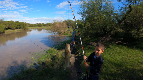 Dia de pesca y carne asada en un arroyo de Herrera Entre Rios 5