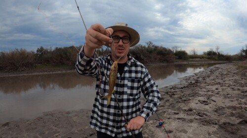 Dia-de-pesca-y-cocina-en-un-Rio-de-Lucas-Norte-29.jpg