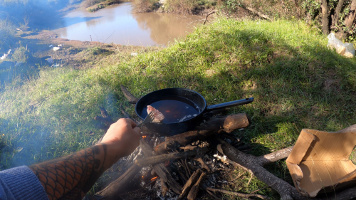 Pescando-y-cocinando-en-el-Rio-Gualeguaychu-Ruta-39--14.png