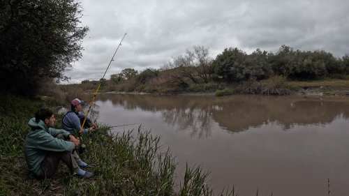 Pescando y cocinando en el Rio Gualeguaychu (Ruta 39) 🔥 34