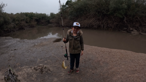 Pescando-y-cocinando-en-el-Rio-Gualeguaychu-Ruta-39-47.png