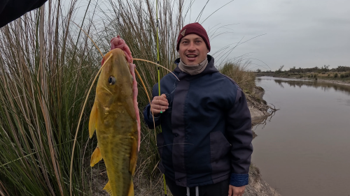 Pesca-y-Carne-Asada-en-el-Rio-Gualeguay-La-Picada-de-Segovia-8.png