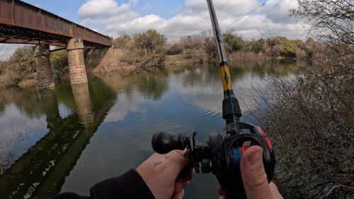 Pescando-y-cocinando-en-la-orilla-del-Arroyo-Urquiza-34.png