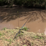pesca-y-cocina-de-alitas-de-pollo-en-arroyo-el-marmol-18